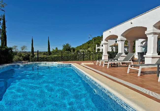 Villa en Arcos de la Frontera - Villa Los Olivos Villa en Arcos de la Frontera - Villa Los Olivos