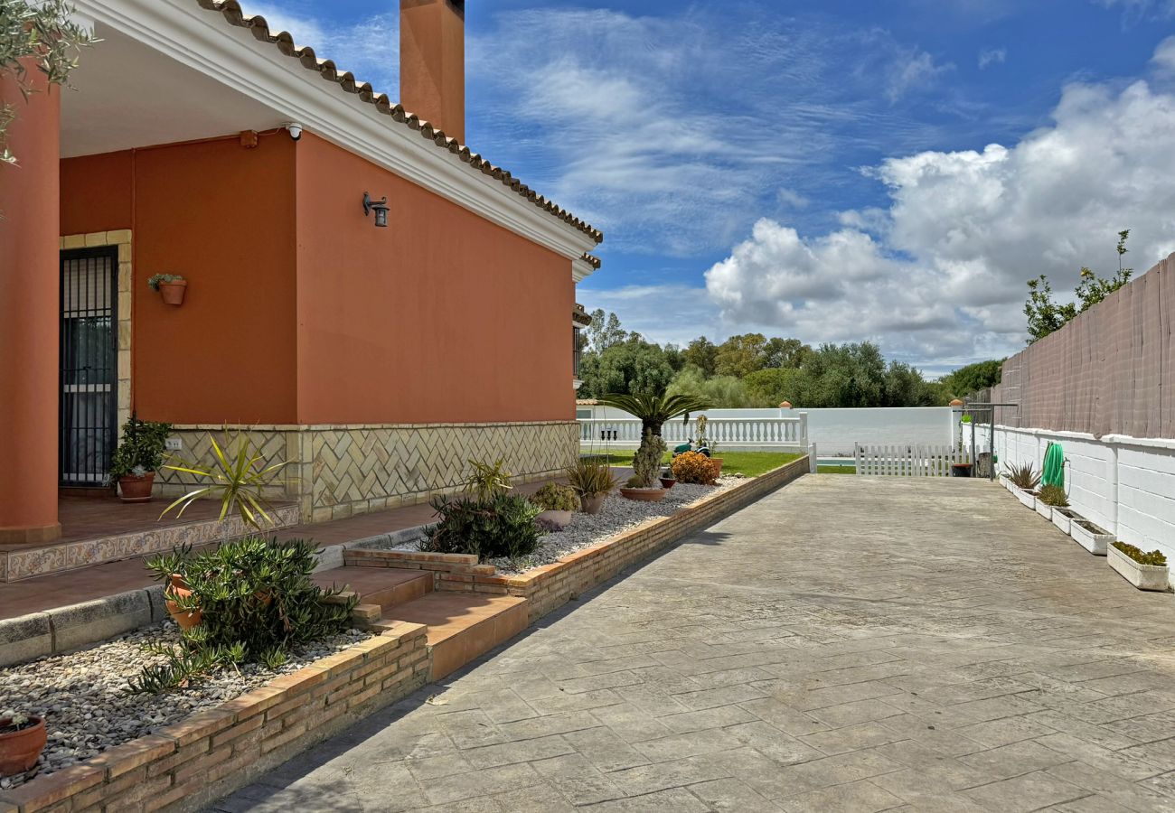 Villa en Puerto de Santa María - Villa Victoria