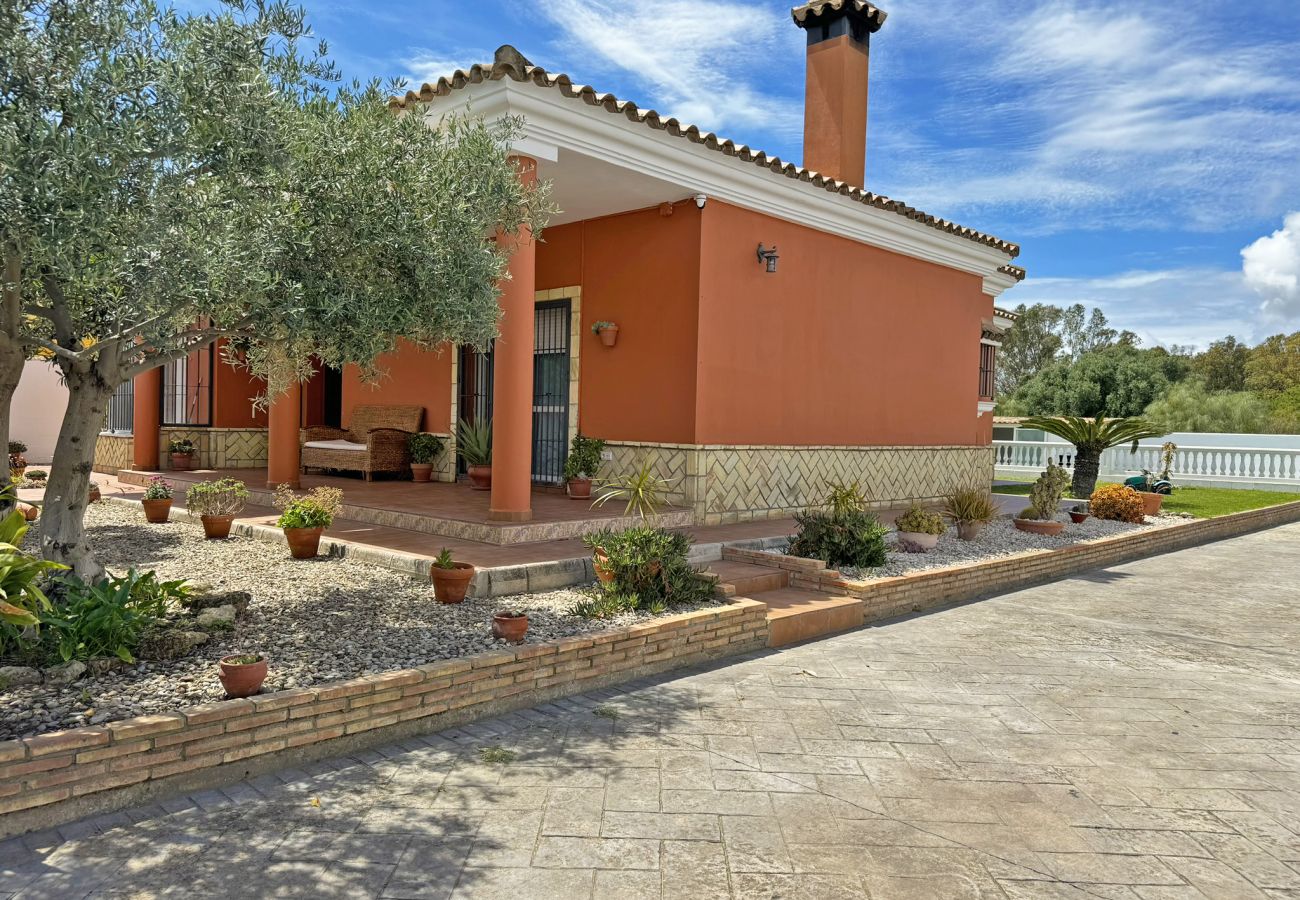 Villa en Puerto de Santa María - Villa Victoria