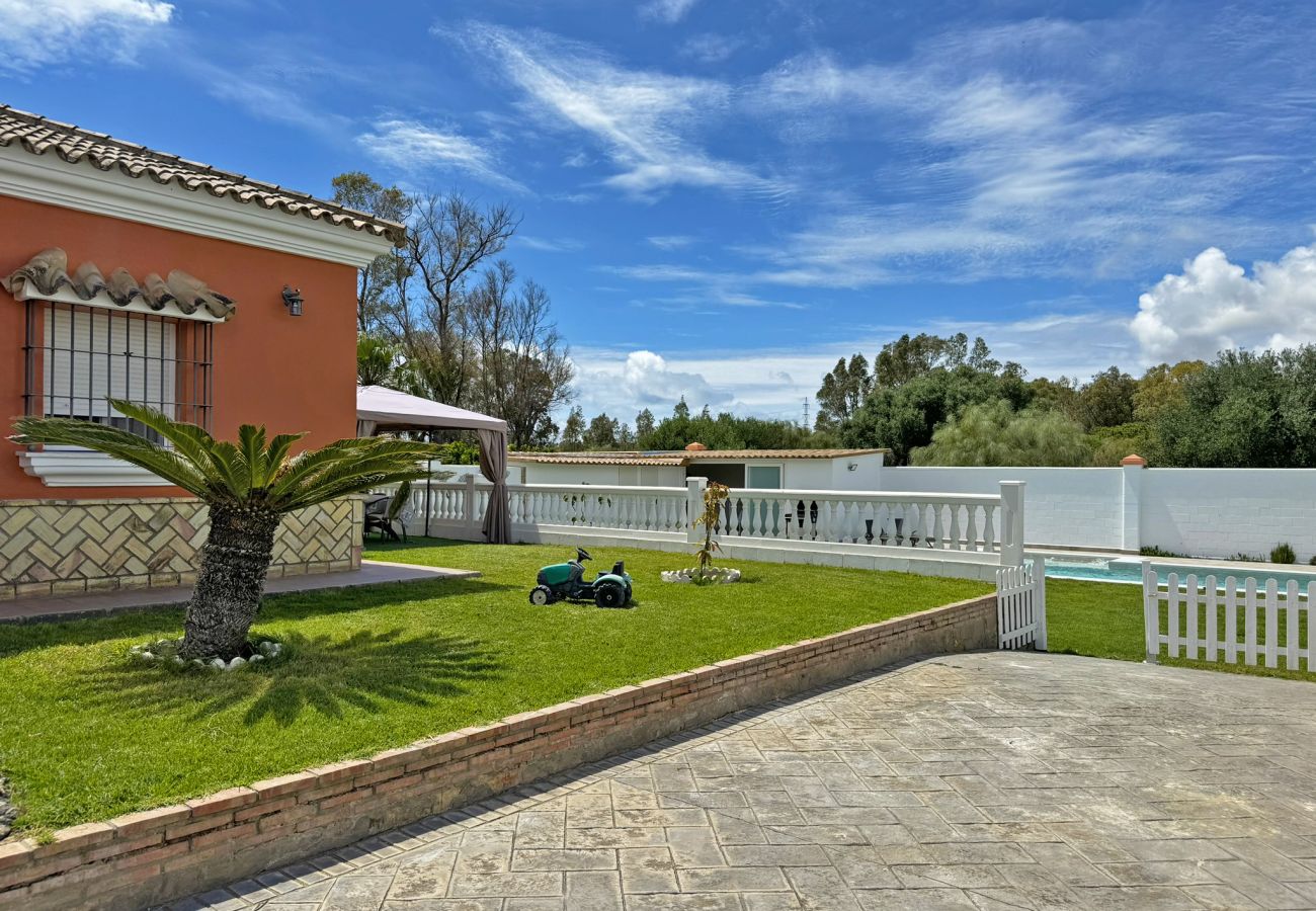 Villa en Puerto de Santa María - Villa Victoria