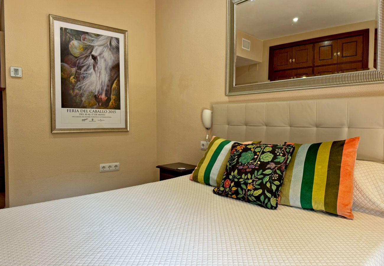 Apartment in Jerez de la Frontera - Apartamento Larga 65