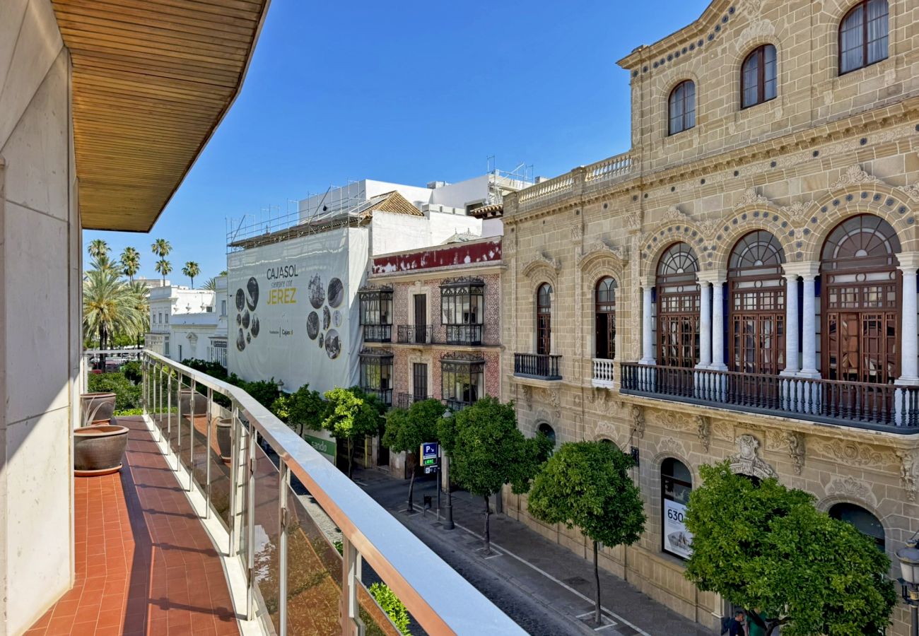Apartment in Jerez de la Frontera - Apartamento Larga 65