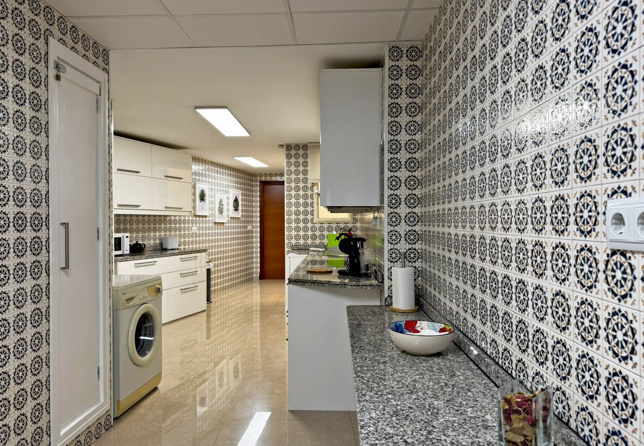 Apartment in Jerez de la Frontera - Apartamento Larga 65