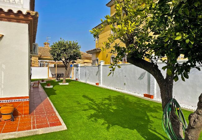 House in Puerto de Santa María - Casa Los Henke House in Puerto de Santa María - Casa Los Henke