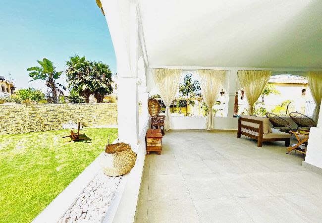 Villa in Sanlúcar de Barrameda - Villa Velero Villa in Sanlúcar de Barrameda - Villa Velero