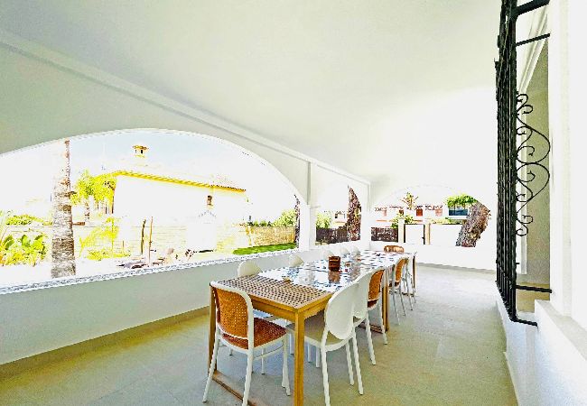 Villa in Sanlúcar de Barrameda - Villa Velero Villa in Sanlúcar de Barrameda - Villa Velero