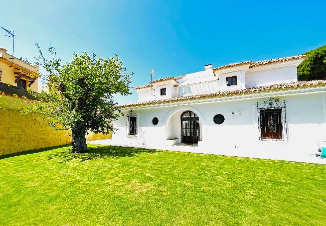 Villa in Sanlúcar de Barrameda - Villa Velero Villa in Sanlúcar de Barrameda - Villa Velero