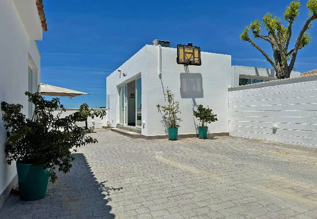 Villa in Conil de la Frontera - Villa Tresoles Villa in Conil de la Frontera - Villa Tresoles