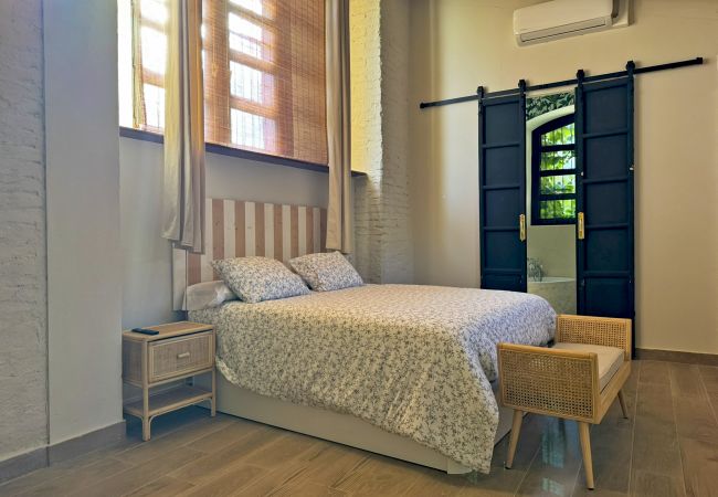 House in Jerez de la Frontera - La Bodeguita House in Jerez de la Frontera - La Bodeguita