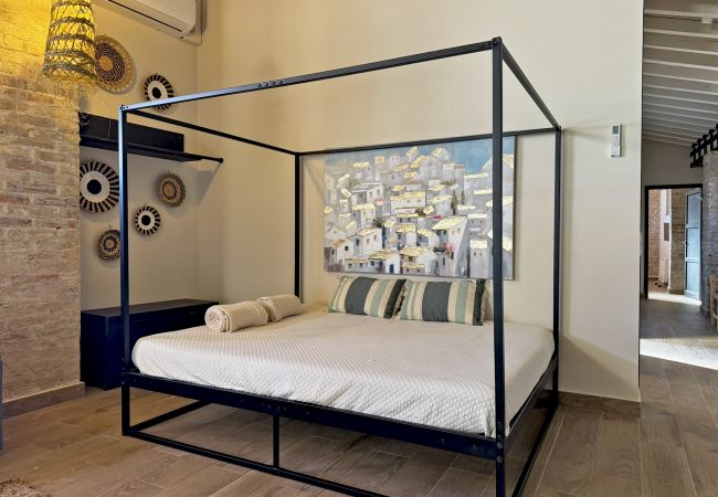 House in Jerez de la Frontera - La Bodeguita House in Jerez de la Frontera - La Bodeguita