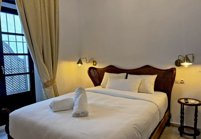 House in Jerez de la Frontera - Palacio Jaramago House in Jerez de la Frontera - Palacio Jaramago