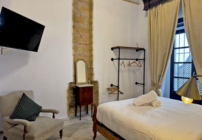 House in Jerez de la Frontera - Palacio Jaramago House in Jerez de la Frontera - Palacio Jaramago