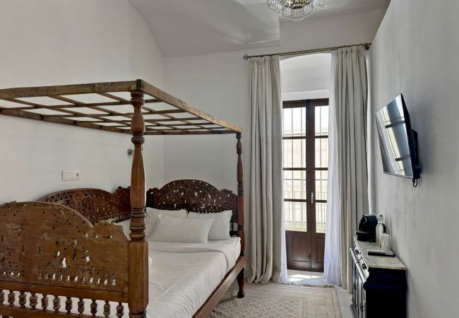 House in Jerez de la Frontera - Palacio Jaramago House in Jerez de la Frontera - Palacio Jaramago