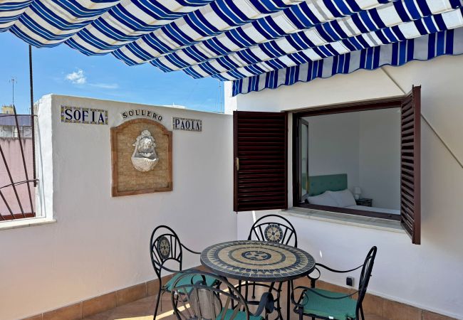 Apartment in Jerez de la Frontera - Larga Suite 46 Apartment in Jerez de la Frontera - Larga Suite 46