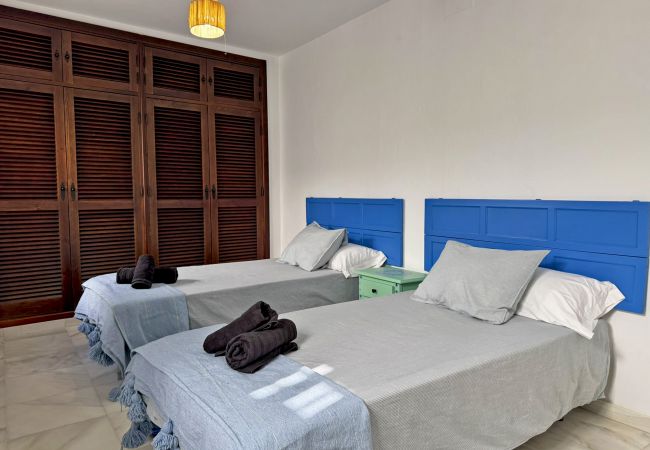 House in Puerto de Santa María - Casa Las Cumbres I House in Puerto de Santa María - Casa Las Cumbres I